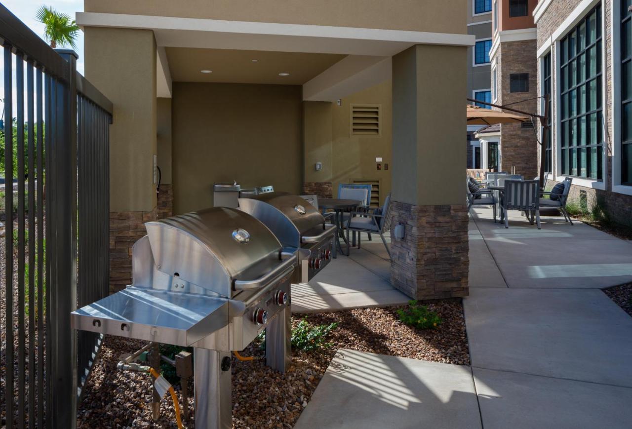Staybridge Suites - Phoenix - Biltmore Area By Ihg Bagian luar foto