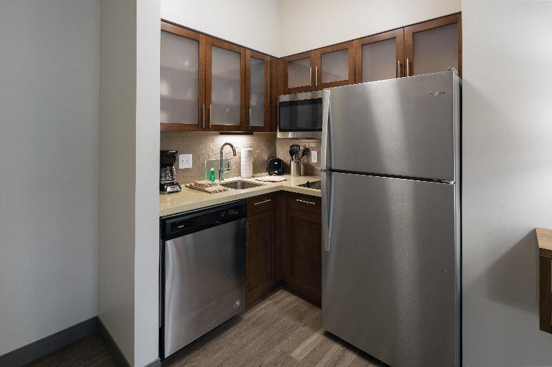 Staybridge Suites - Phoenix - Biltmore Area By Ihg Bagian luar foto